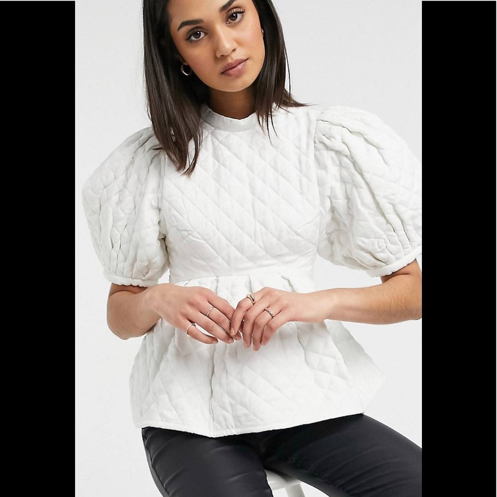 NWT ASOS DESIGNS CREAM QUILTED SATIN TOP  8